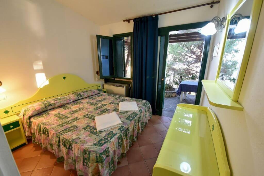 Hotel Club Torre Capovento Sperlonga Eksteriør bilde