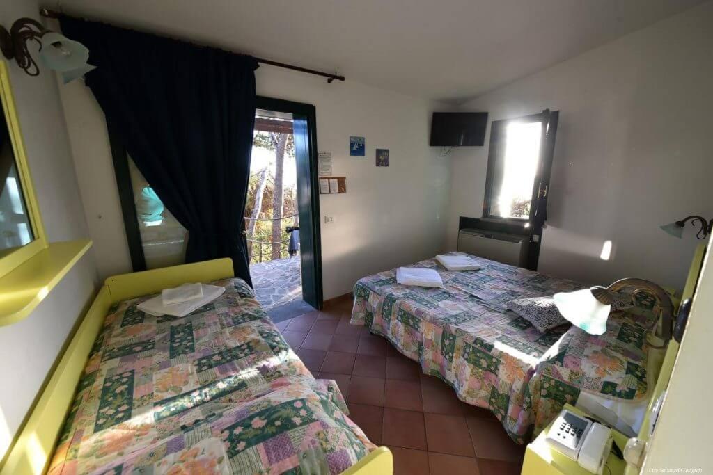 Hotel Club Torre Capovento Sperlonga Eksteriør bilde