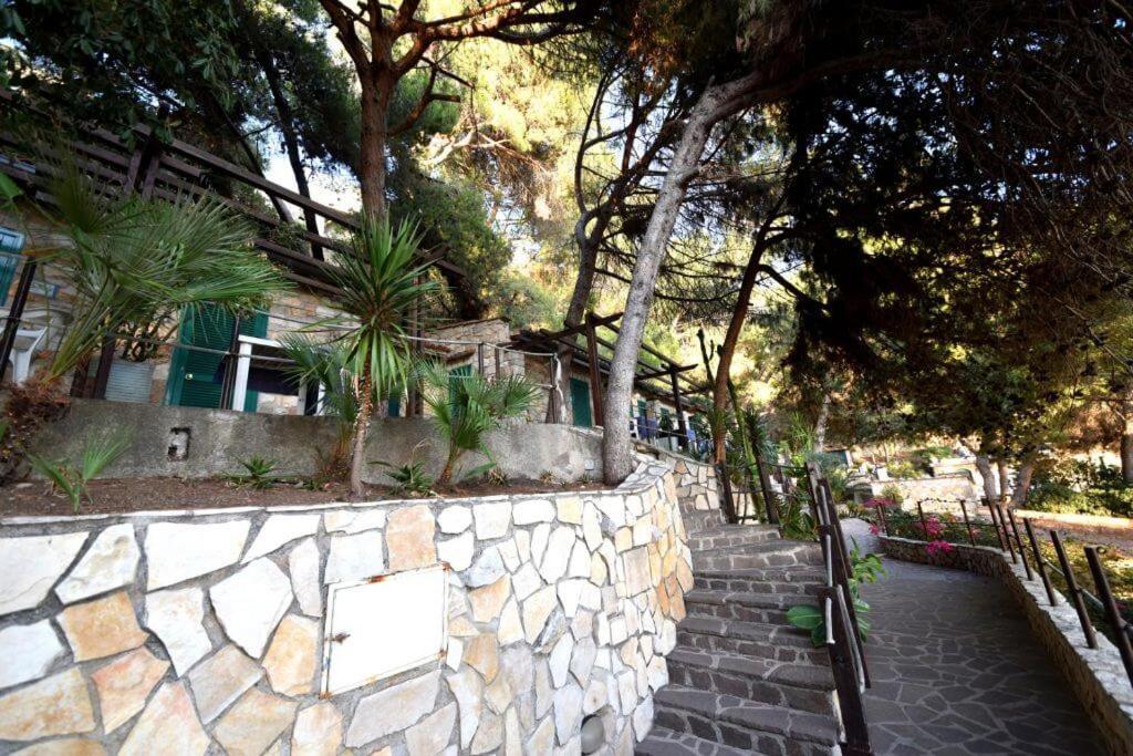 Hotel Club Torre Capovento Sperlonga Eksteriør bilde