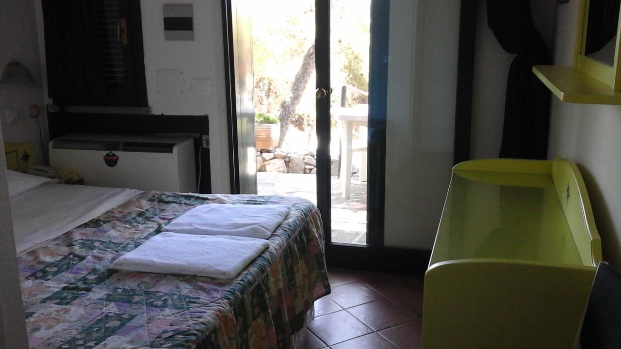 Hotel Club Torre Capovento Sperlonga Eksteriør bilde